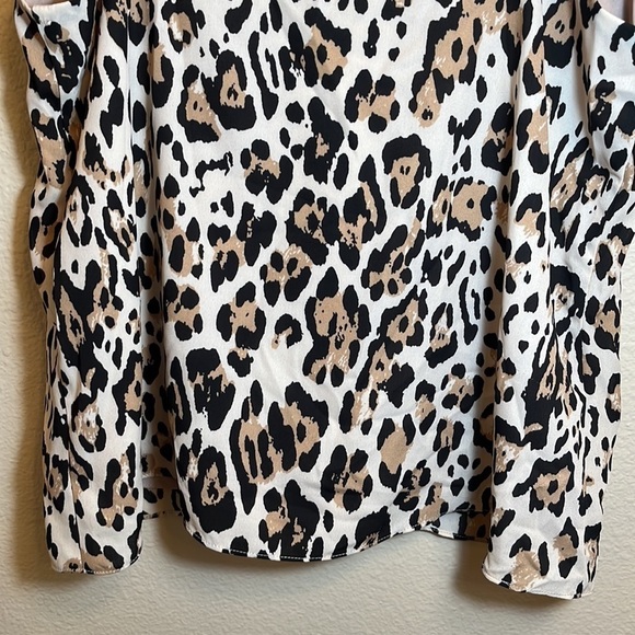 Socialite Animal Print Spaghetti Strap Tank Top - Picture 7 of 12